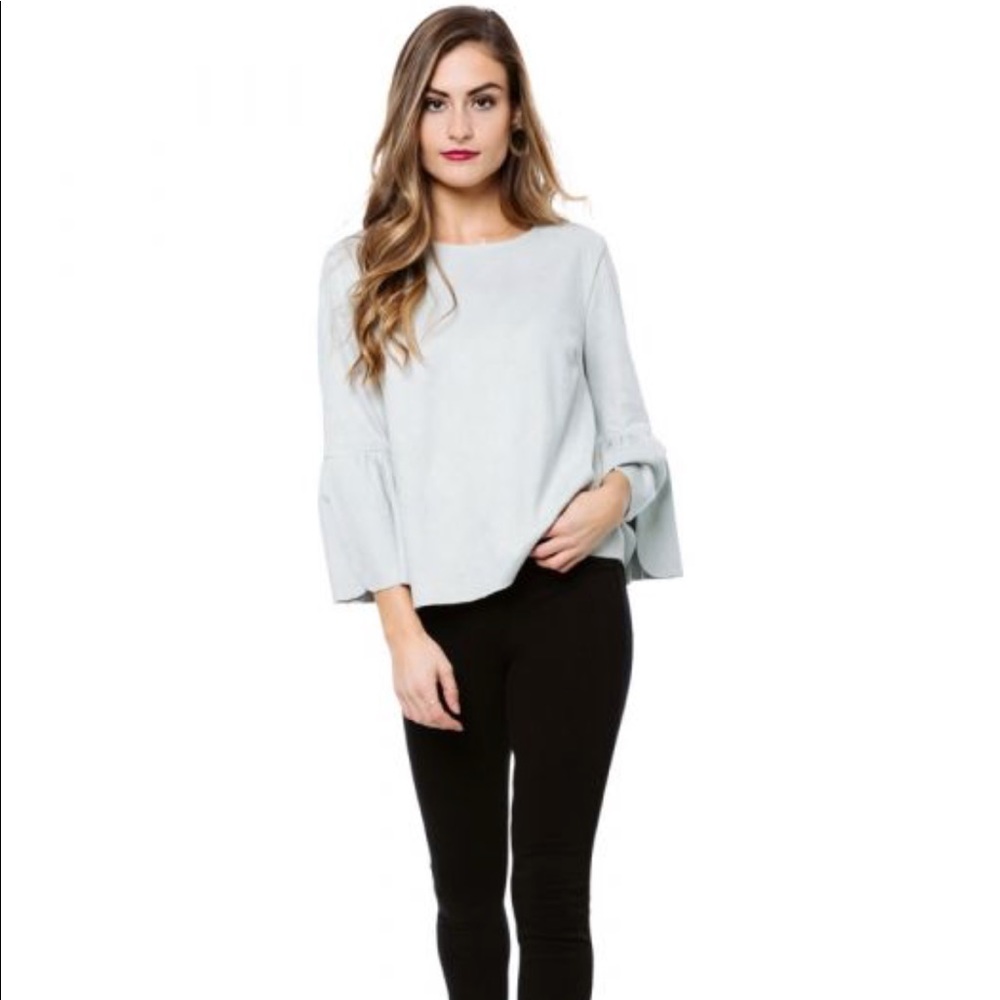Oxford Sunday Ruffle Tee in Grey! *Never Worn*